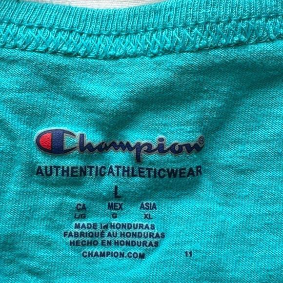 Champion t-shirt - Picture 3 of 3